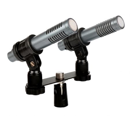 Ein Paar Kondensatormikrofone für Instrumente/Chöre ohne Schaumstoff.